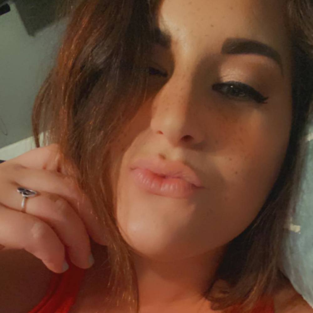 Meet your Posher, Elisha